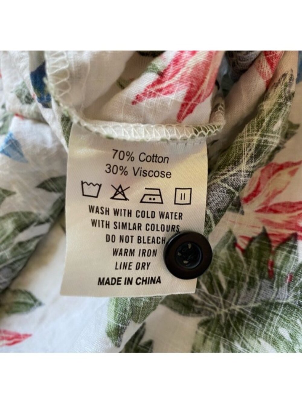 Men's Hawaiian Short Sleeve Button-Down Shirt Size XL White By Vatpave - Picture 7 of 7